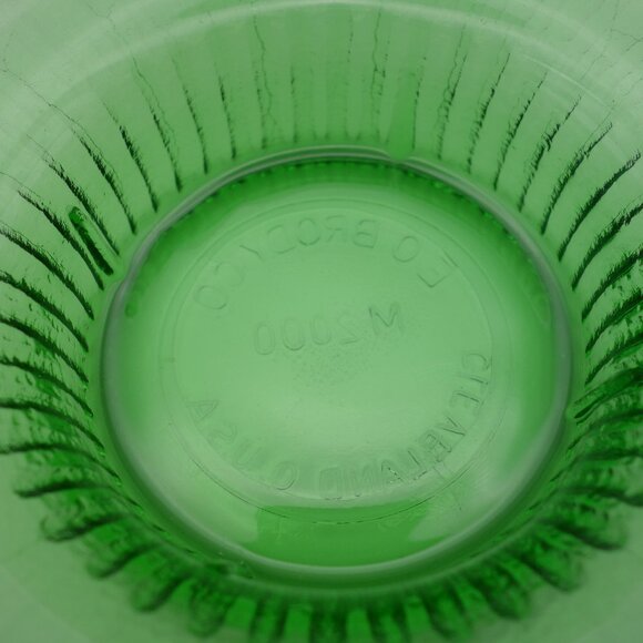 Vintage EO Brody Co M2000 Cleveand O.USA Green Glass Bowl - Picture 5 of 15